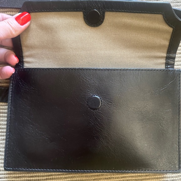 Frye Leather belt bag in size S/M - Picture 2 of 9